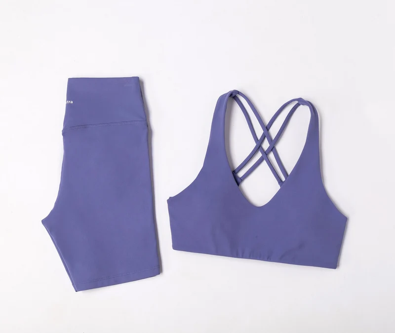Motion Short - Iris