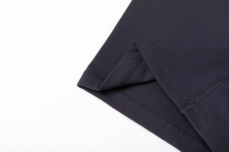 Curve Sculpt Short - Blackberry