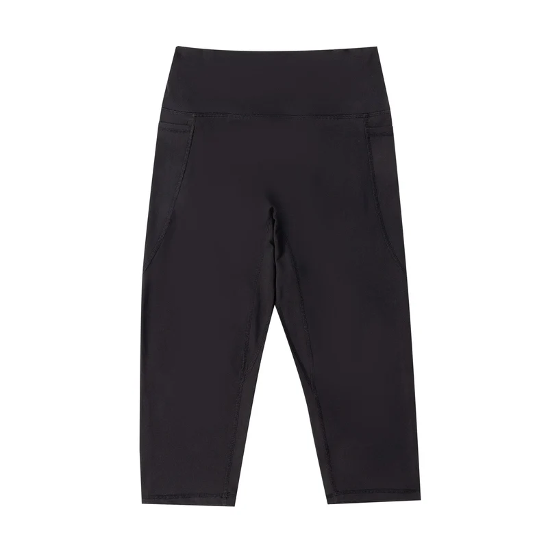 Stride Capri Tight w pockets - Black