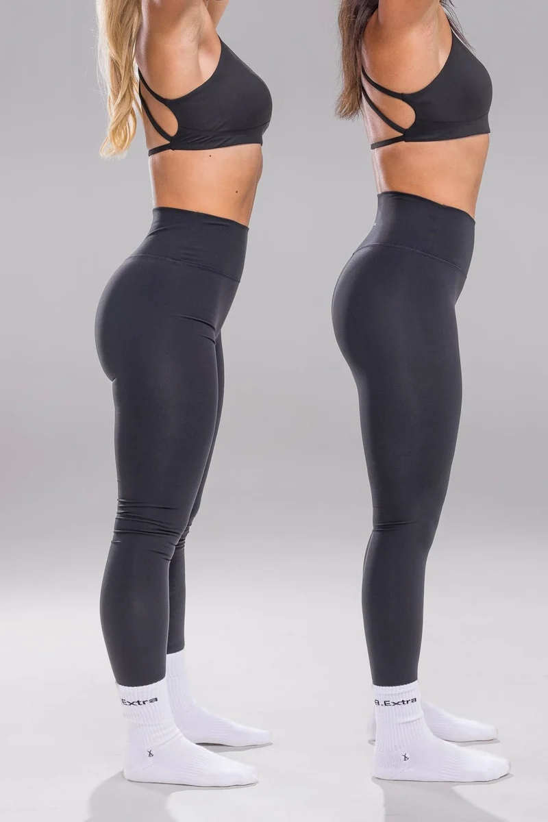 UltraFit Tight - Black