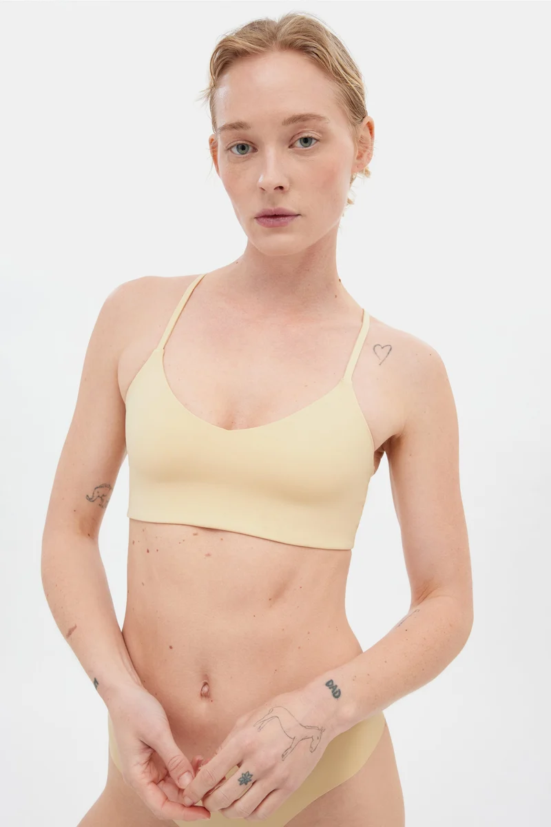 Brassière décolleté en V