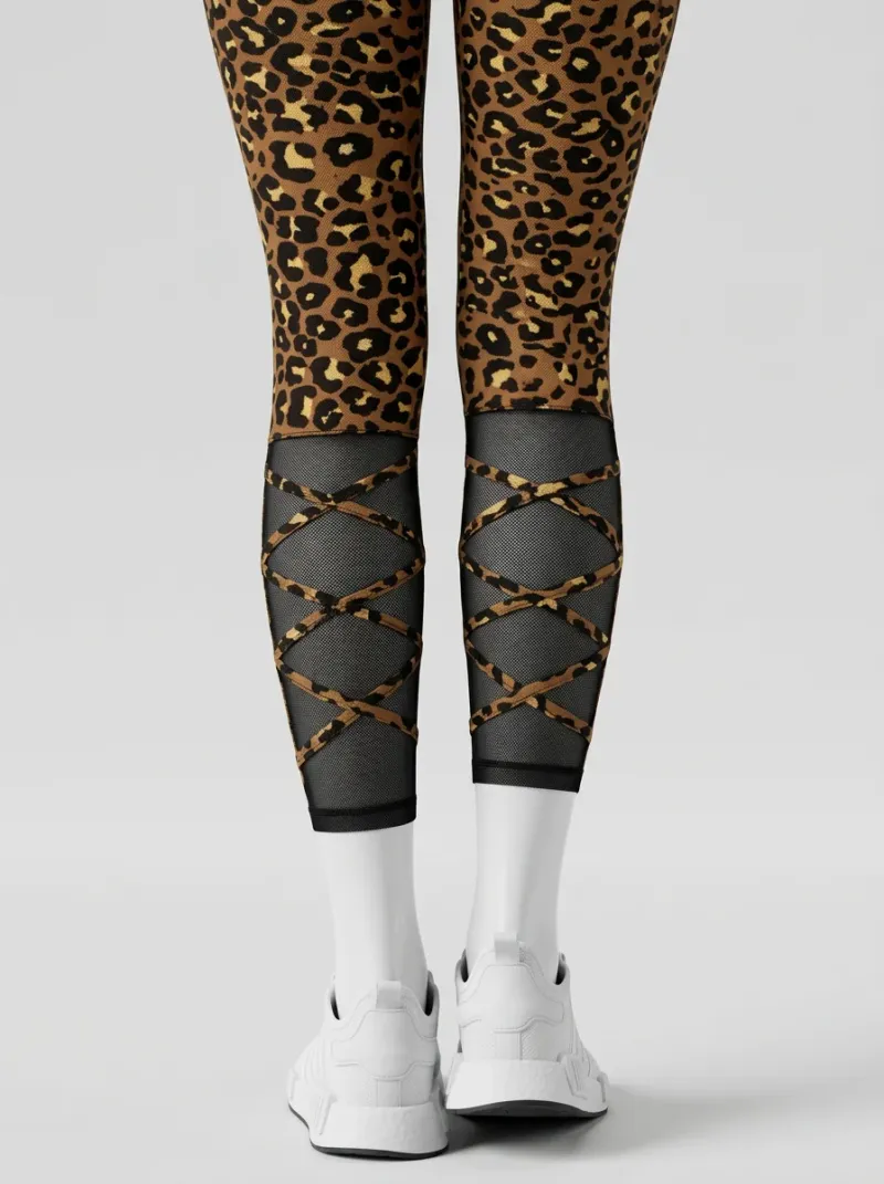Legging leopard textile respirant ajouré chevilles yoga