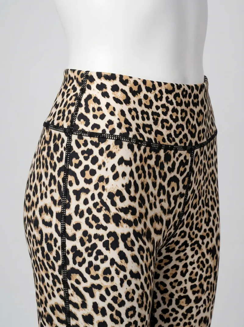 Legging leopard coton sport coutures apparentes taille haute