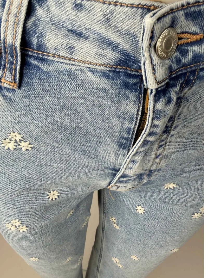 MAVI - New York, Straight Fit, High-Waist, Light Blue Denim