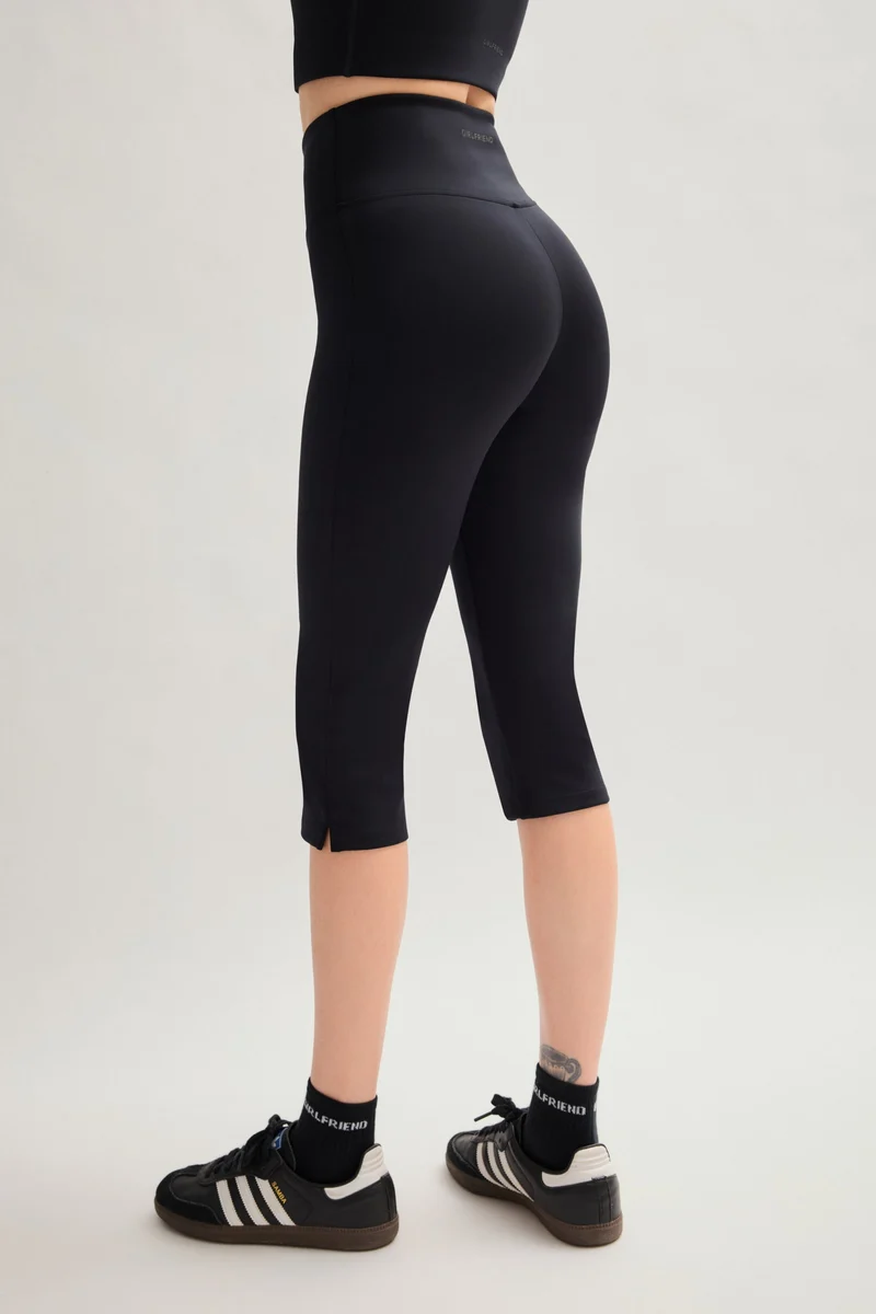 Capri noir taille haute de luxe