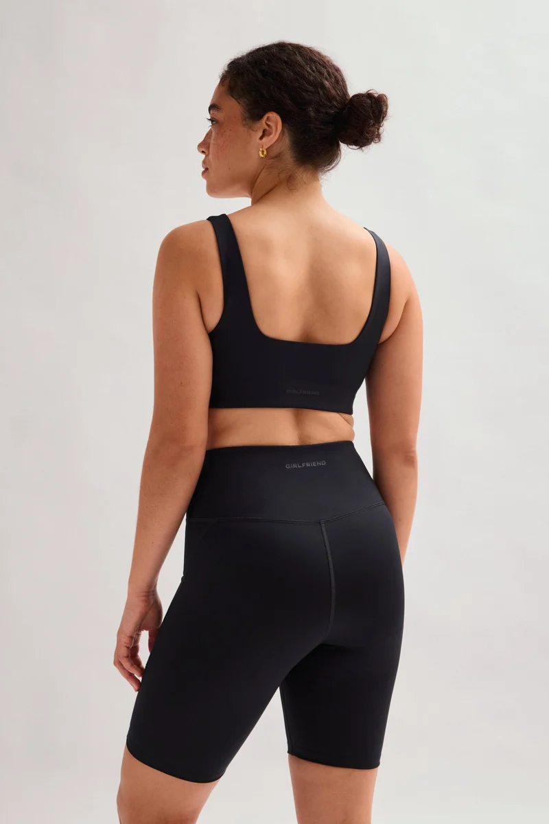 Short de cyclisme noir taille haute