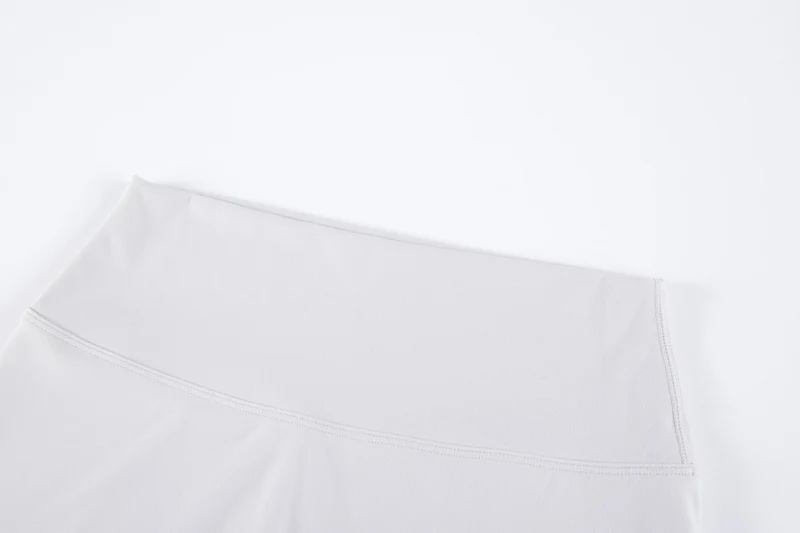 Cloud Touch Short - Oyster Shell