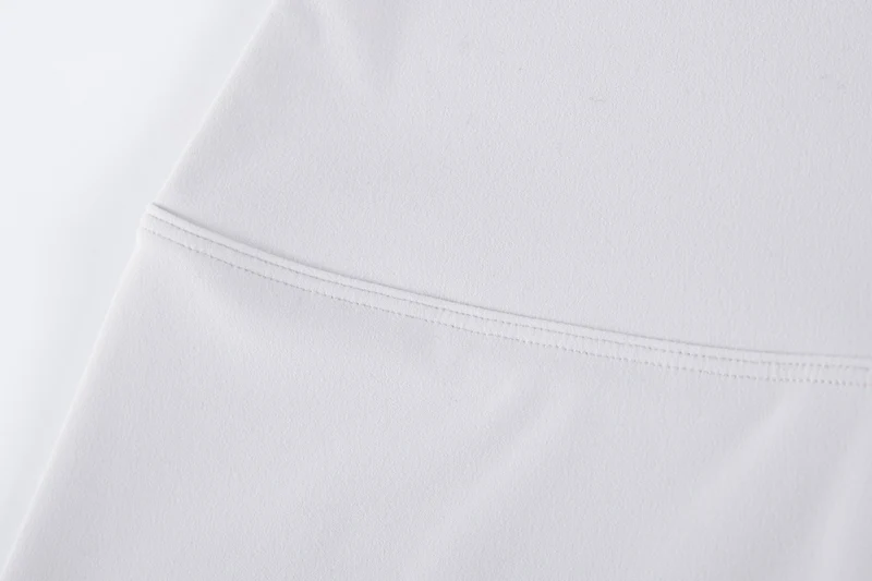 Cloud Touch Short - Oyster Shell