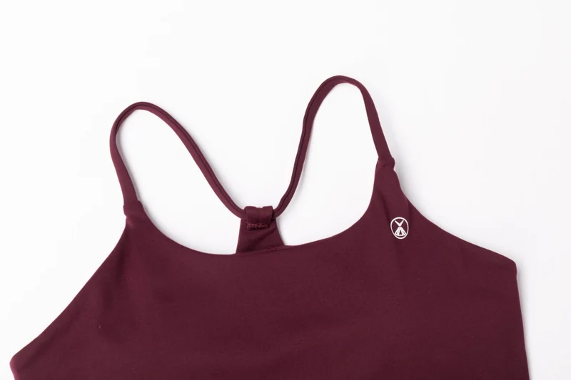 Levi Top Cherry Lacquer