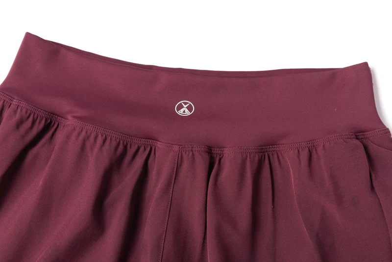 Form Control Short - Cherry Lacquer