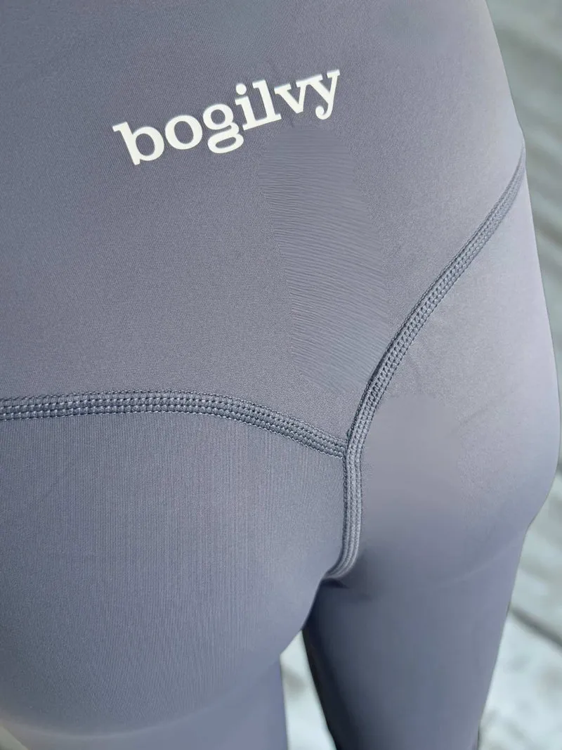 BOGILVY - Funktionale Damen Nylon Flared Leggings, Graublau