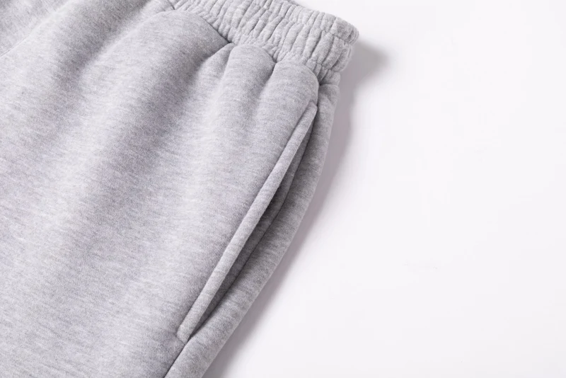 Heavy Blend Jogger Short - Heather Grey