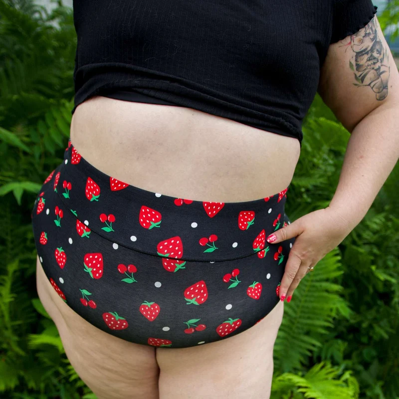 Fruity Super High Waist Knickers - Black