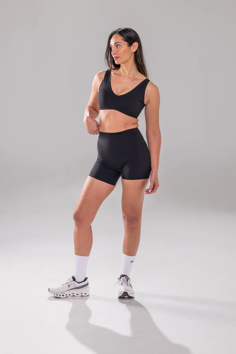 Silhouette Short - Black