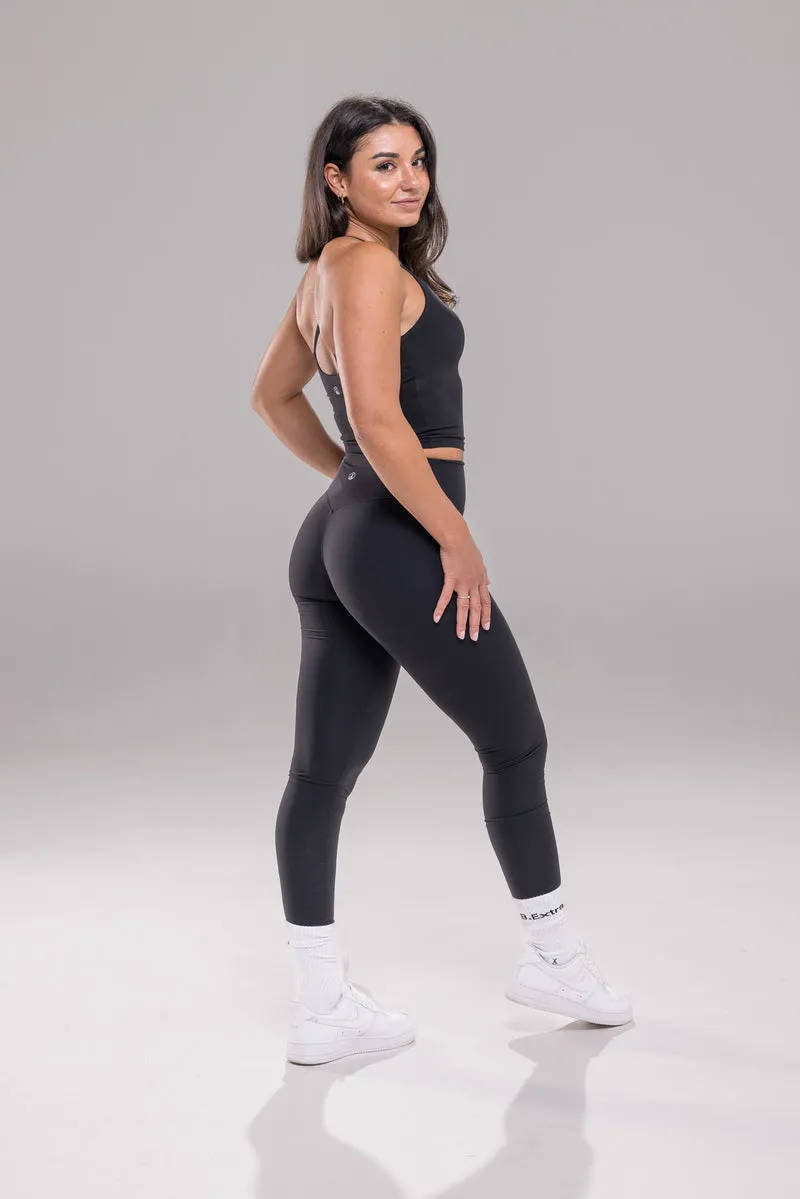 Studio Tank Crop - Black | Funxtion X