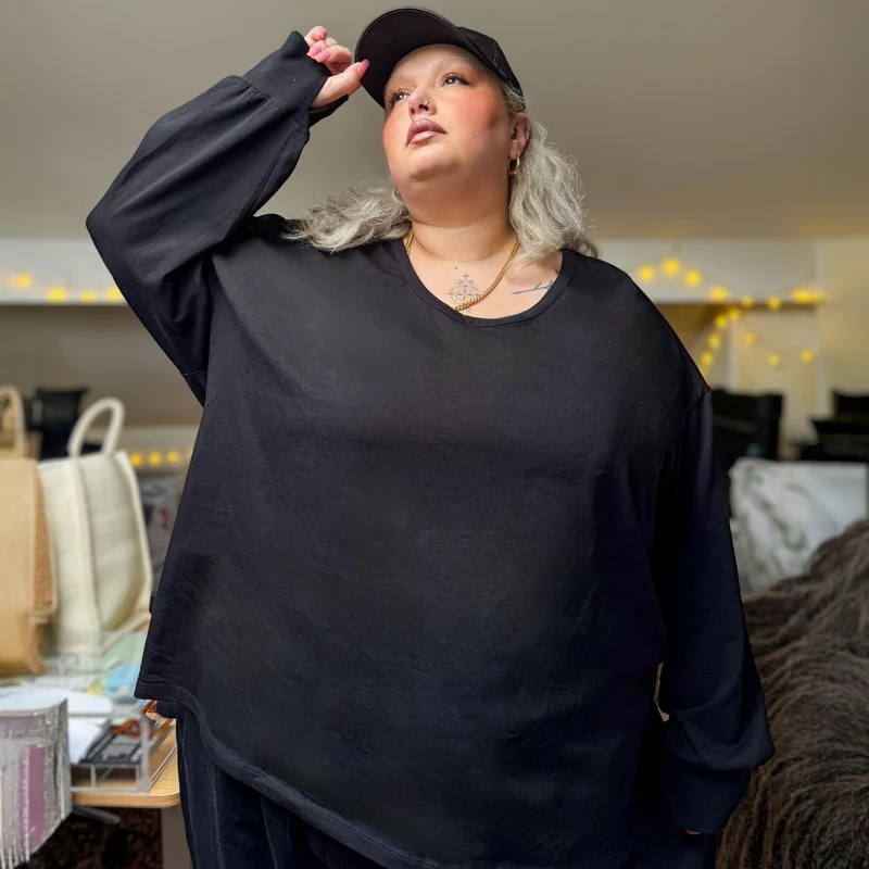 Organic Cotton Long Sleeve Scoop Neck Top - Black