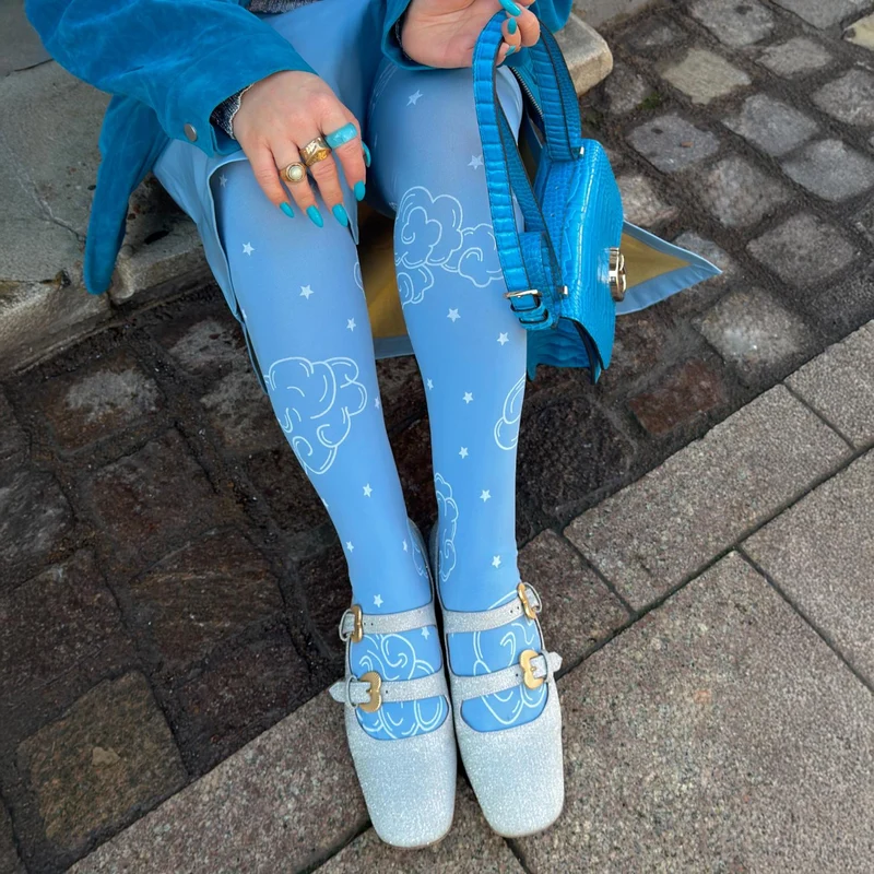 80 Denier Opaque Tights - Woodcut Clouds