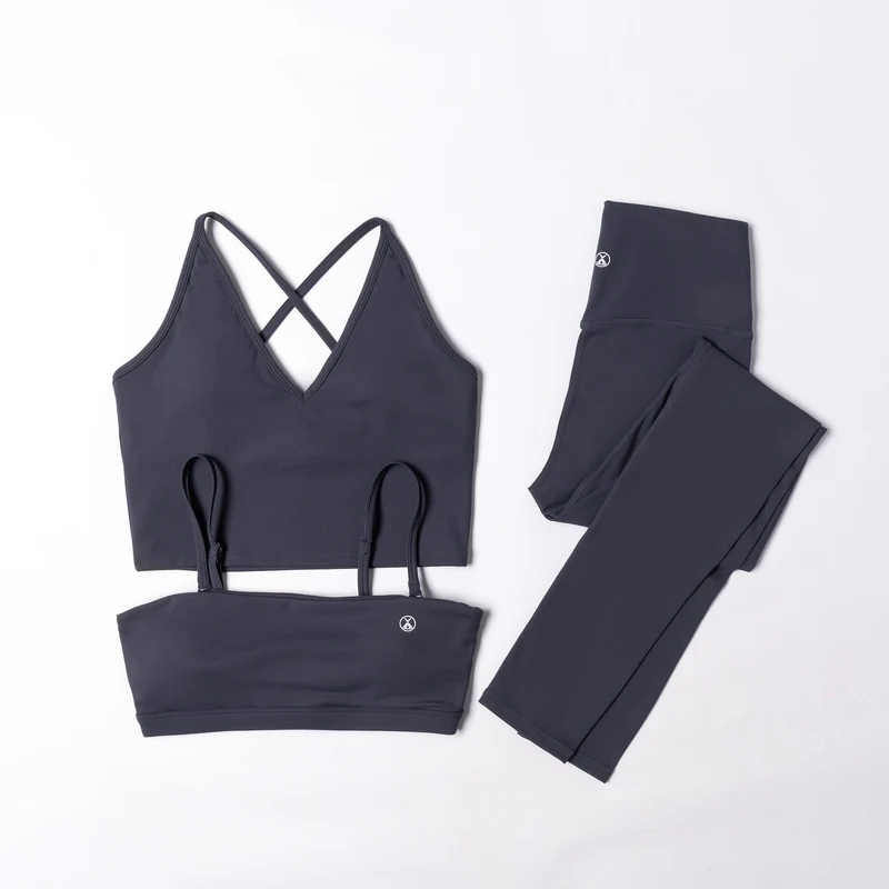 UltraFit Tight - Blackberry