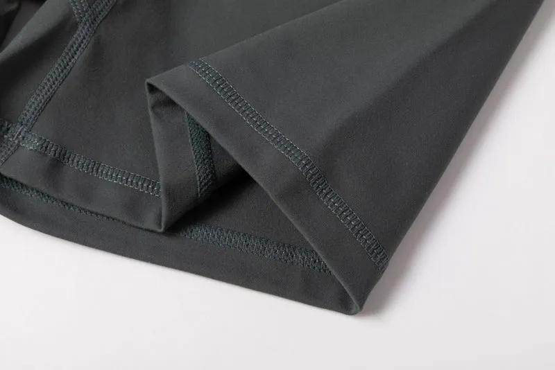 Curve Sculpt Short - Matte Grey