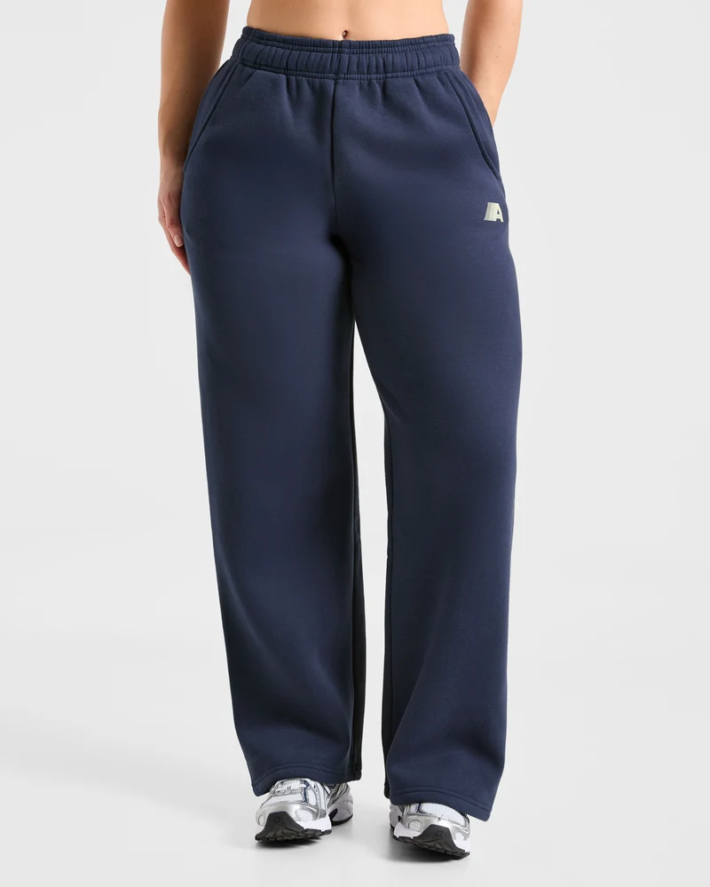 Retro Athletics Oversized Straight Leg Joggers - Navy/Jaune