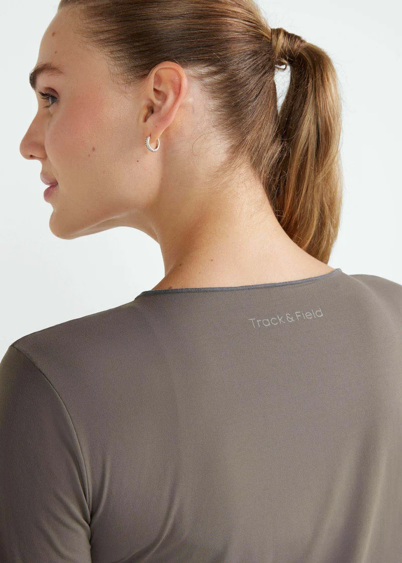 T-shirt Mulher Manga Longa Overlocada