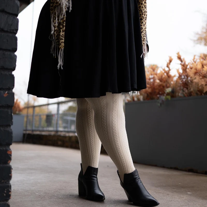 Grannies Cable Knit Wool Tights V2 - Oatmeal