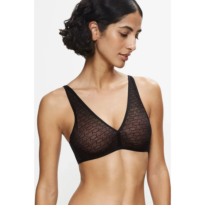 soutien-gorge noir rembourré sans armature dentelle invisible confort V