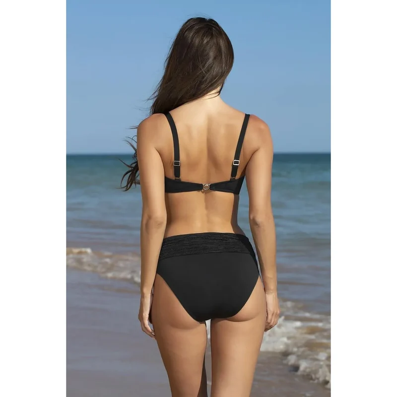 Maillot de bain deux pièces soutien-gorge rembourré silhouette féminine polyester elasthanne noir femme plage piscine