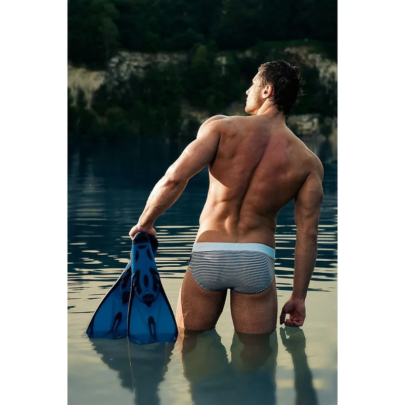 Slip de bain rayures homme taille basse confortable durable élégant activités aquatiques