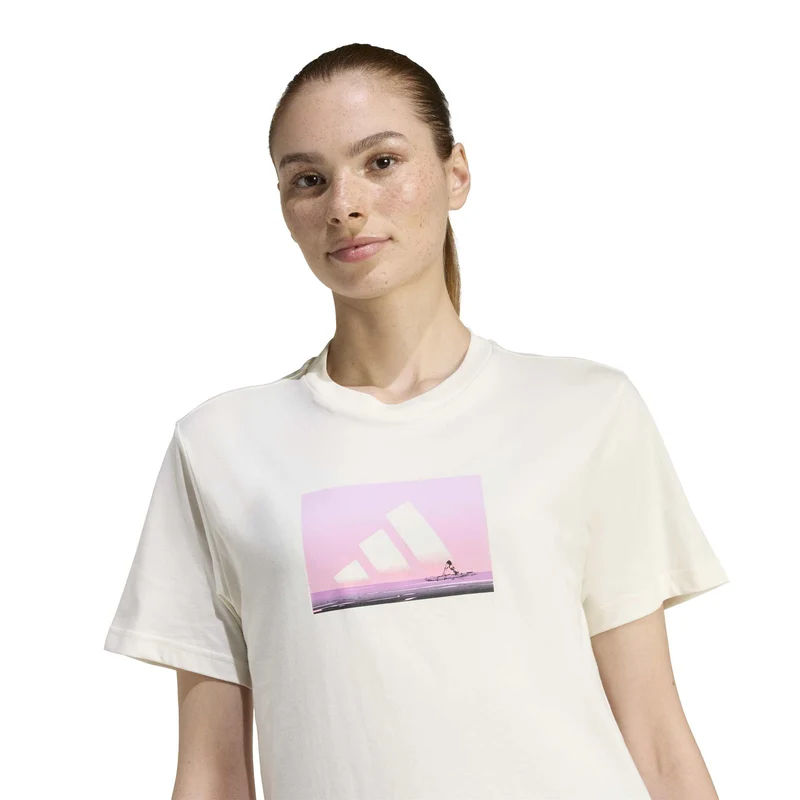 T-Shirt Grafica Outdoor Adventure