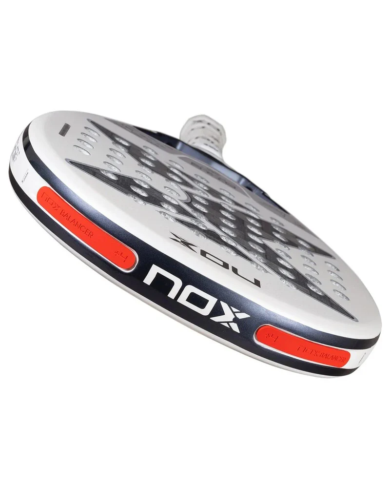 Racchetta Da Padel AT10 Luxury Genius 12K Alum Xtrem Lite 2026 Agustn Tapia