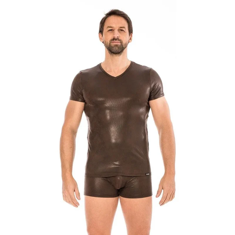 tshirt marron simili cuir effet mouillé masculin viril élégant confortable extensible polyester spandex slim ajusté soirée chic audacieux sexy