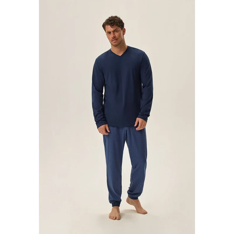 Pyjama homme modèle 200894 Henderson manches longues tissu naturel respirant coton bleu marine détails noirs tailles M L XL