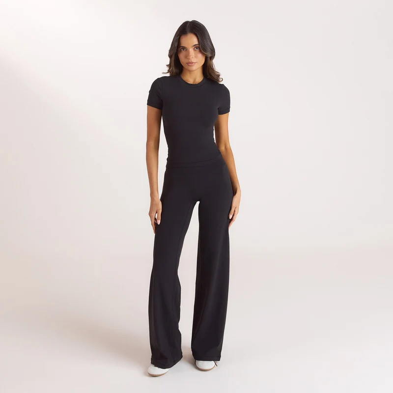 Legging à Jambes Droites ContourSoft™ - Noir