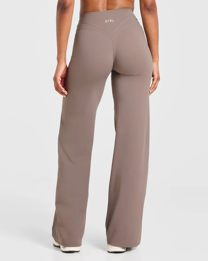Engage Straight Leg Leggings - Warm Taupe
