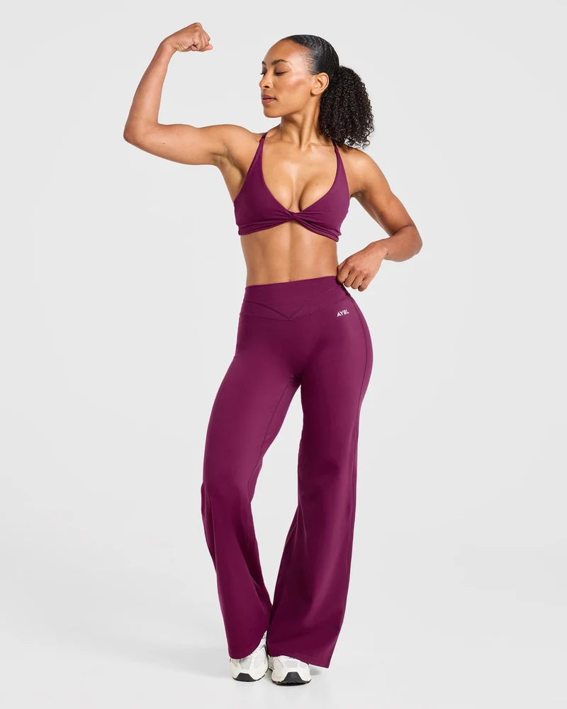 Engage Straight Leg Leggings - Rich Plum