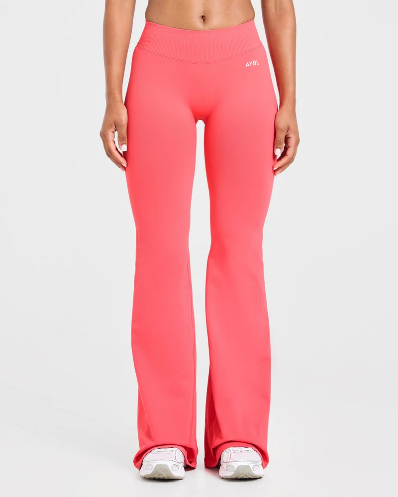 Enhance Seamless Flared Leggings - Summer Coral