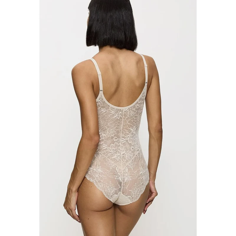 Body dentelle extensible sans armatures confort élégant invisible Triumph
