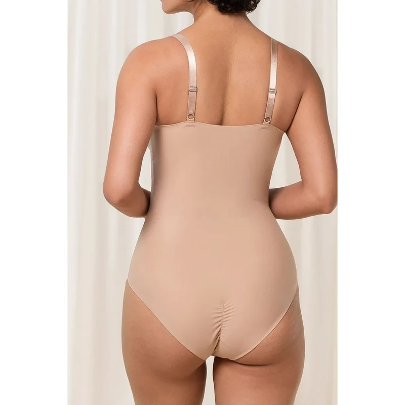 Body modelant femme sans armatures couleur chair True Shape Sensation