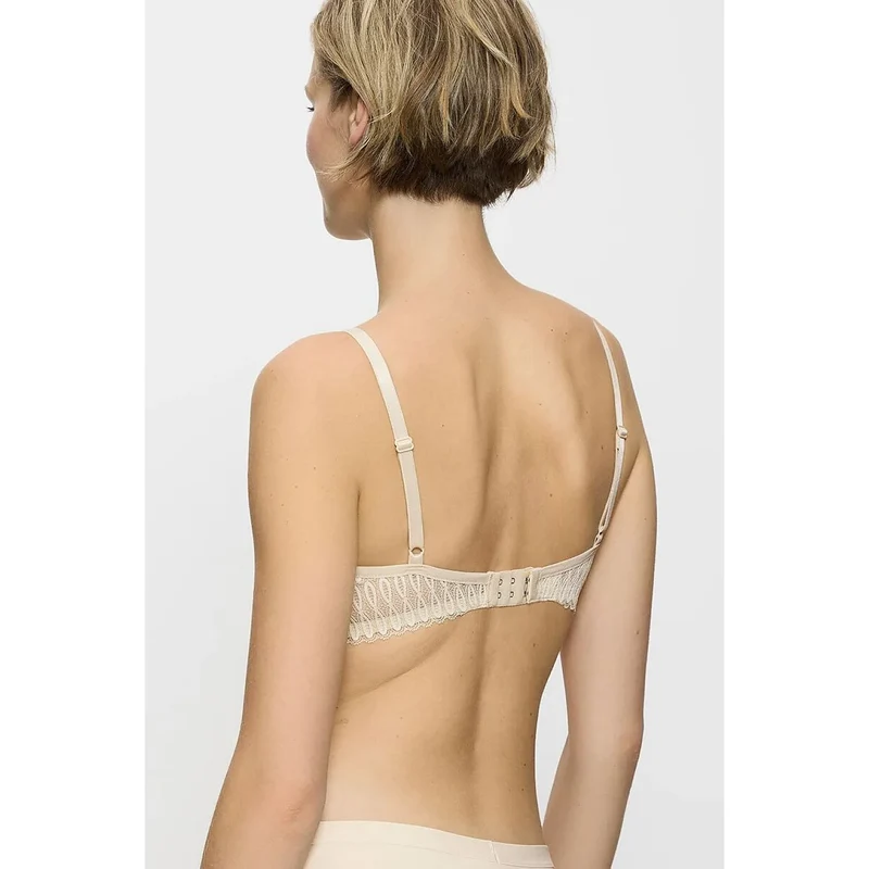 Soutien-gorge à armatures léger dentelle moderne Triumph Aura Spacer Cup