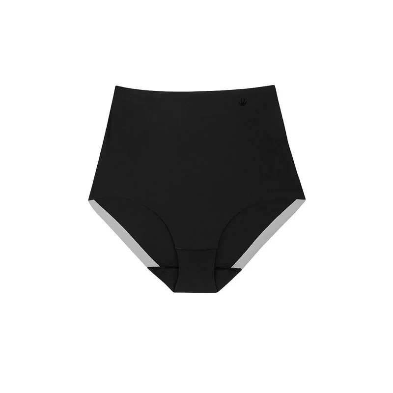 Culottes taille haute shaping invisibles confort Triumph Medium Shaping femmes élégantes
