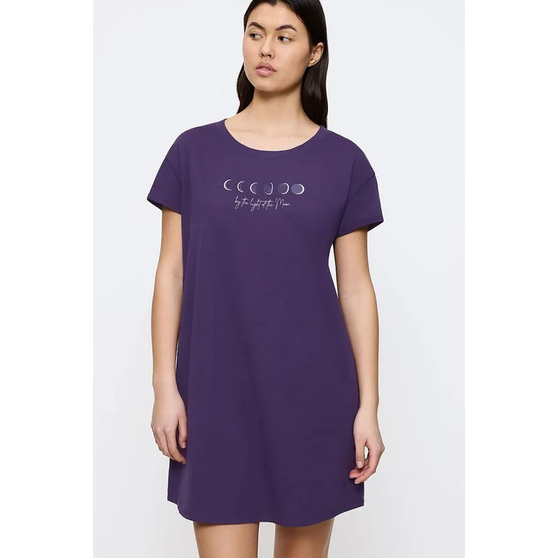 Chemise nuit femme confort coton manches courtes style moderne élégant
