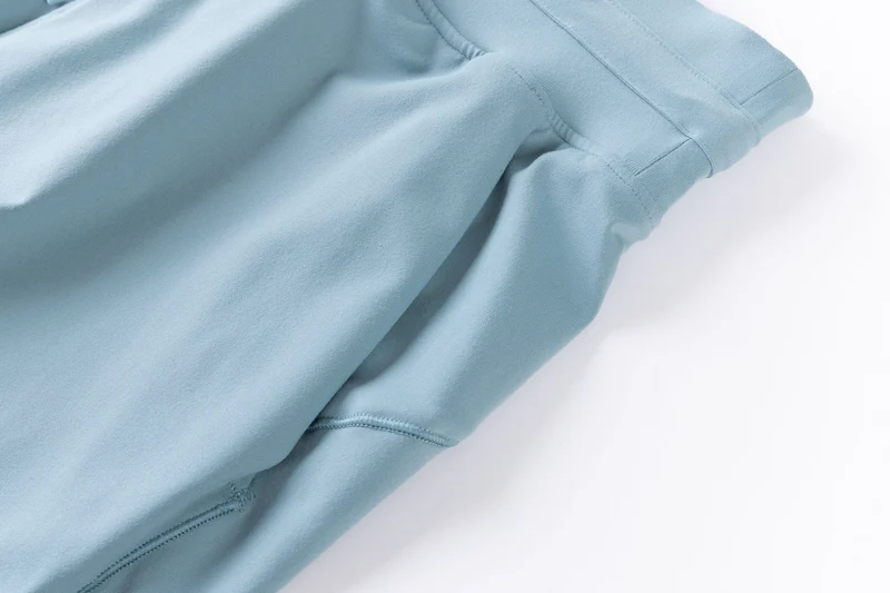Hybrid Short - Frost Blue