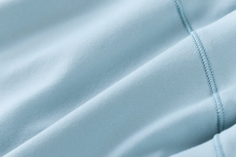 Hybrid Short - Frost Blue