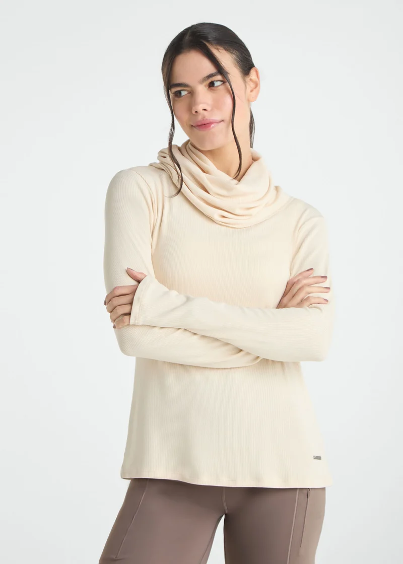 T-shirt Mulher Manga Longa Gola