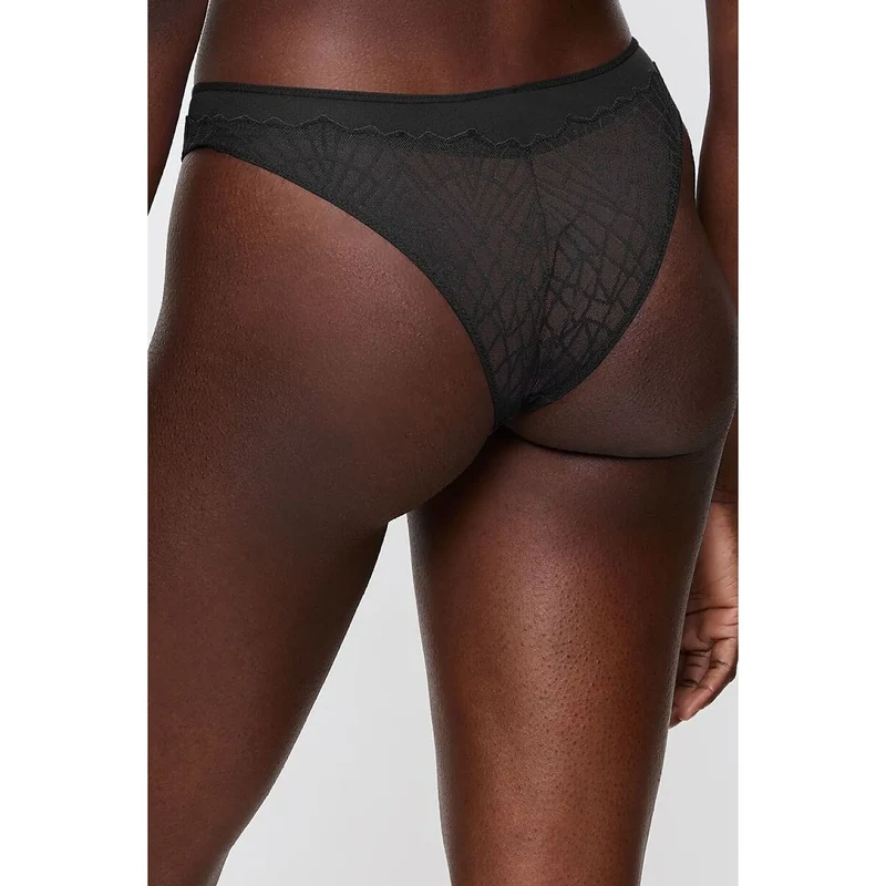 Culottes brésiliennes élégantes dentelle maille confort invisible Triumph 10224868-0004