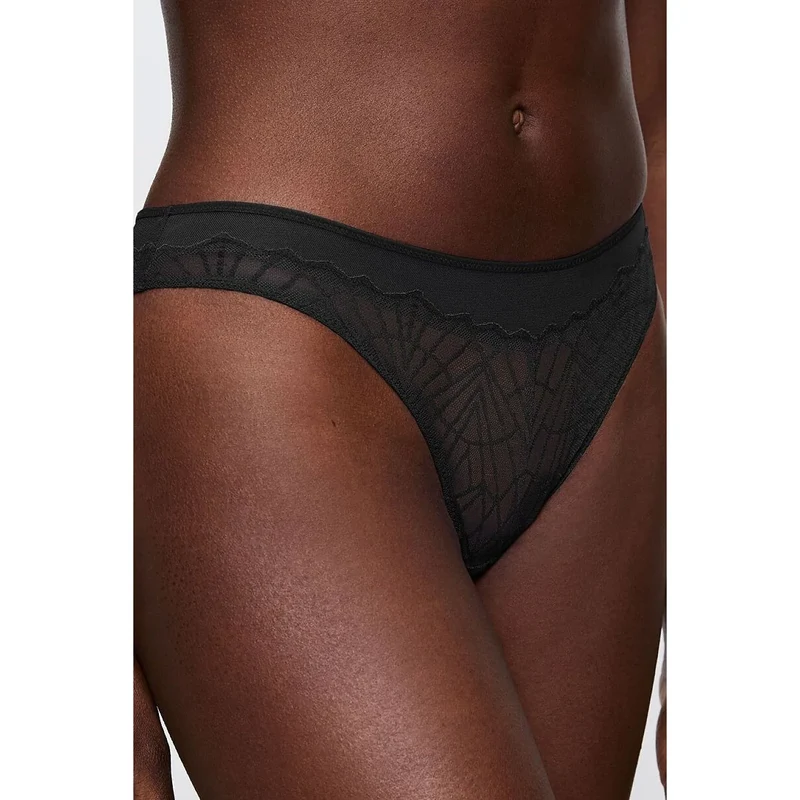 Culottes brésiliennes élégantes dentelle maille confort invisible Triumph 10224868-0004