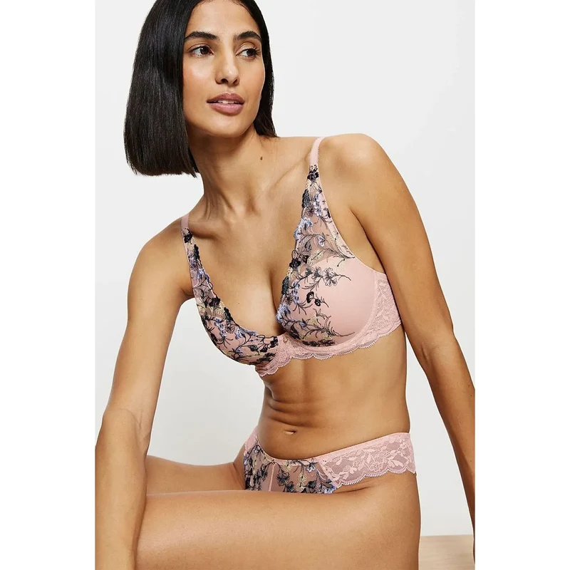 Soutien-gorge rembourré élégant broderie féminine dentelle élasthanne Triumph