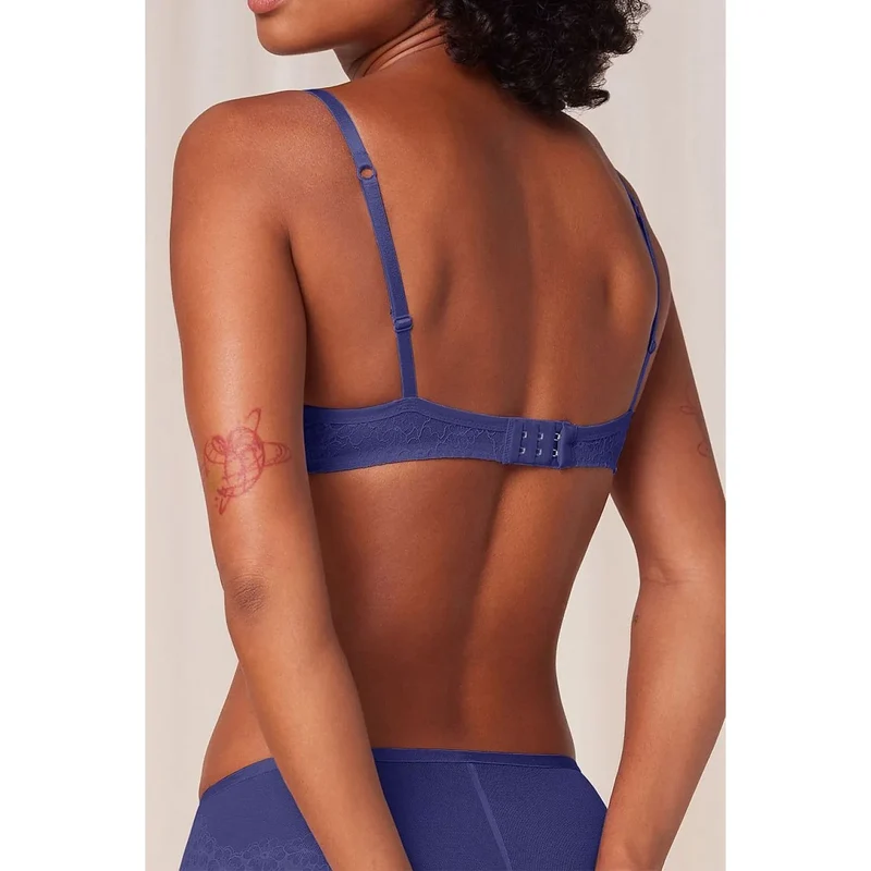 Soutien-gorge push-up dentelle jacquard sensuel élégant Triumph femmes 85D