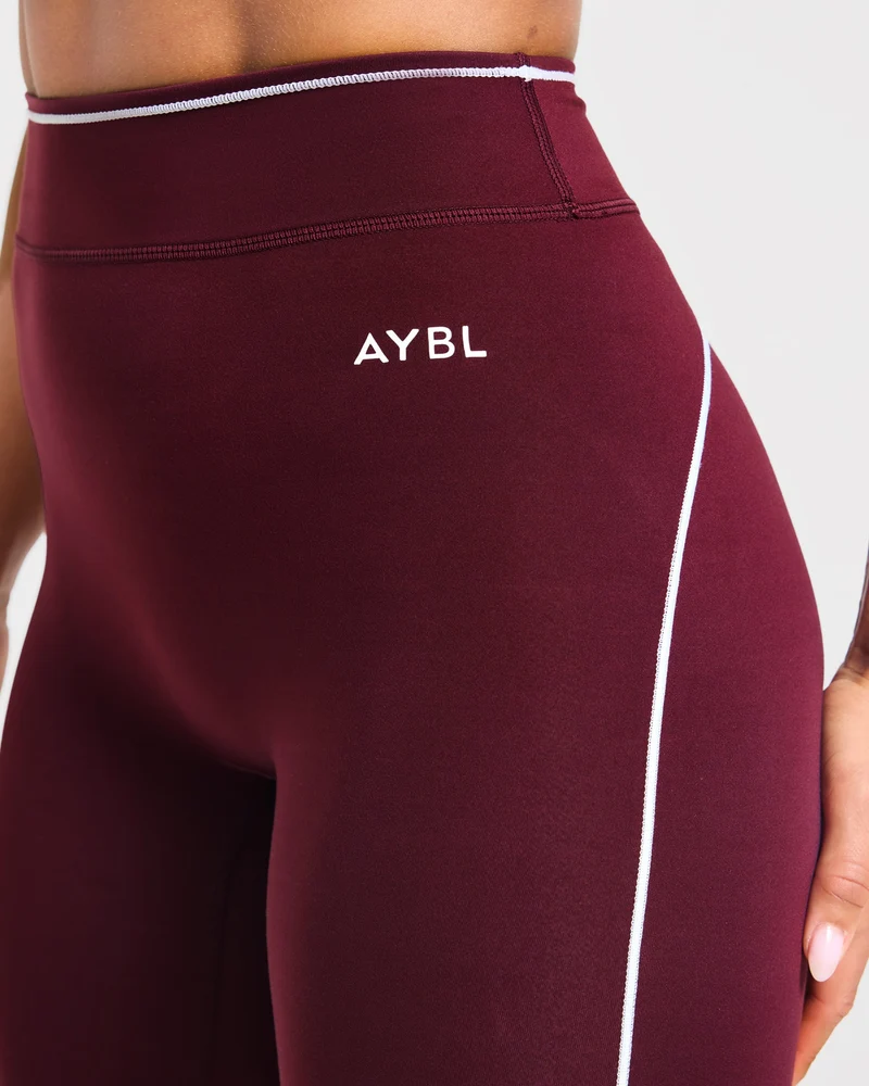 Form Capris - Deep Mulberry
